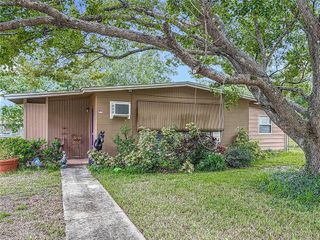 910 W VILLAGE DRIVE, Deltona, FL 32725