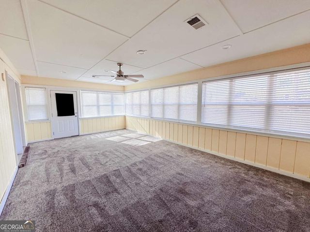 221 Collins Street, Lyons, GA 30436