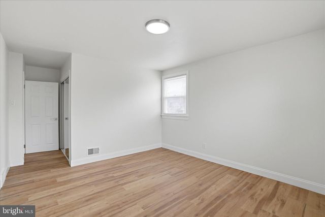 898 CRESTLINE DR, Blue Bell, PA 19422