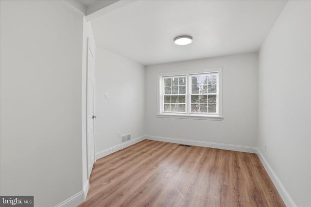 898 CRESTLINE DR, Blue Bell, PA 19422