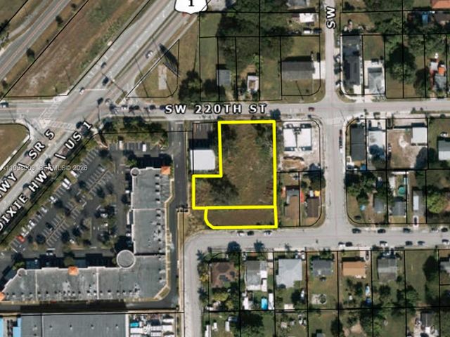 11888 SW 220th St, Miami, FL 33170