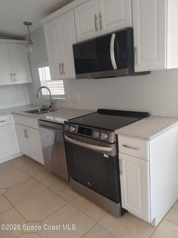 7629 Chasta Road, Micco, FL 32976