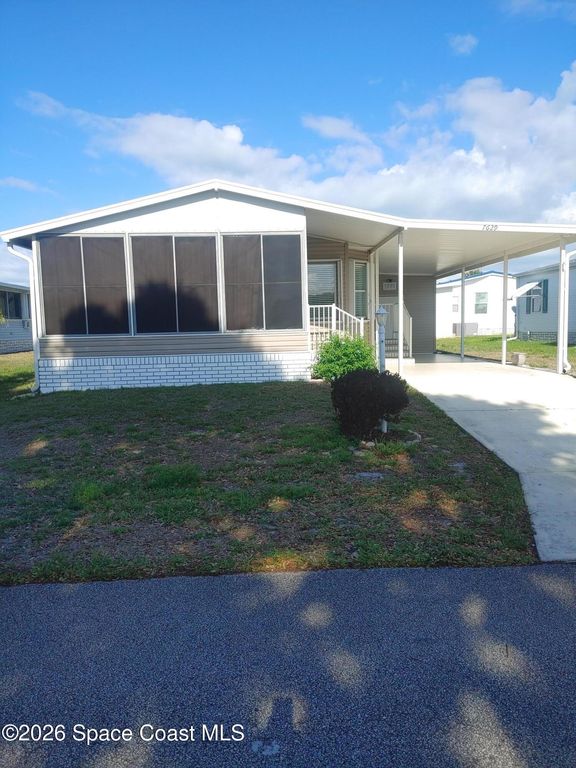 7629 Chasta Road, Micco, FL 32976