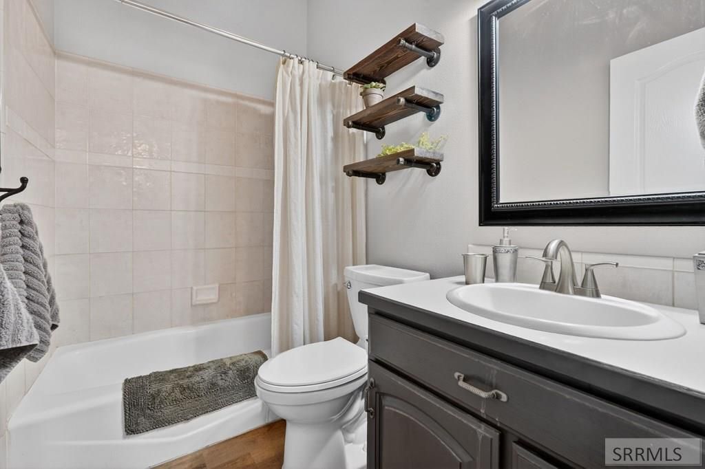 Image 23 of property listing at 1655 Bench Road, Pocatello, ID 83201