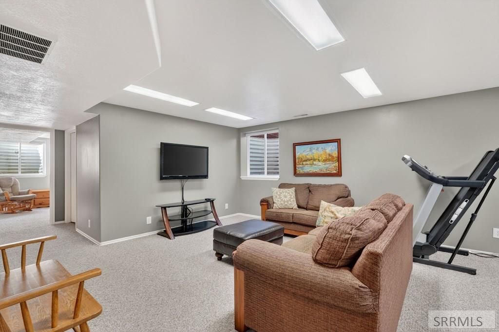 Image 25 of property listing at 1655 Bench Road, Pocatello, ID 83201