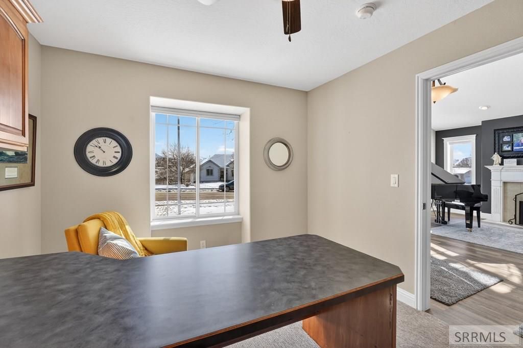 Image 7 of property listing at 1655 Bench Road, Pocatello, ID 83201