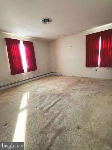 41 BARTLETT LN, Willingboro, NJ 08046
