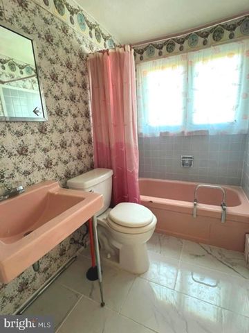 41 BARTLETT LN, Willingboro, NJ 08046