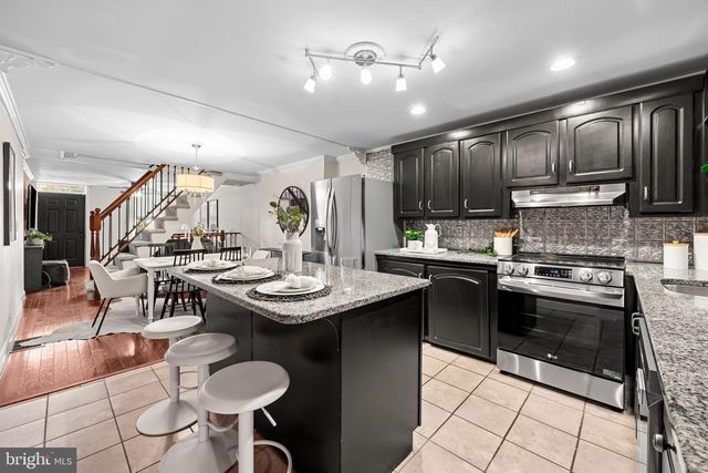 712 S EAST AVE, Baltimore, MD 21224