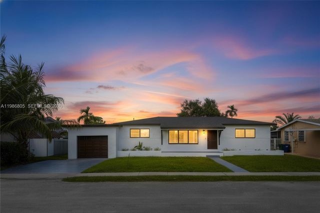 1061 NW 87th St, Miami, FL 33150