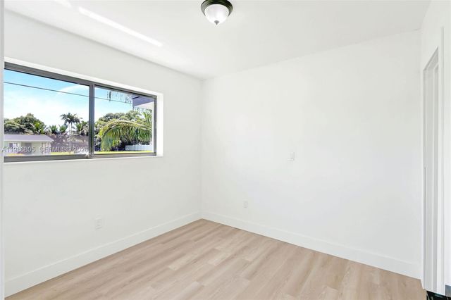 1061 NW 87th St, Miami, FL 33150