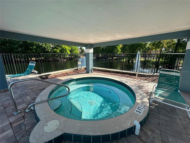 4658 COMMANDER DRIVE 834, Orlando, FL 32822