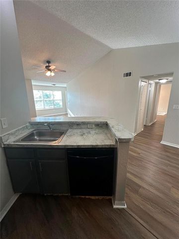4658 COMMANDER DRIVE 834, Orlando, FL 32822