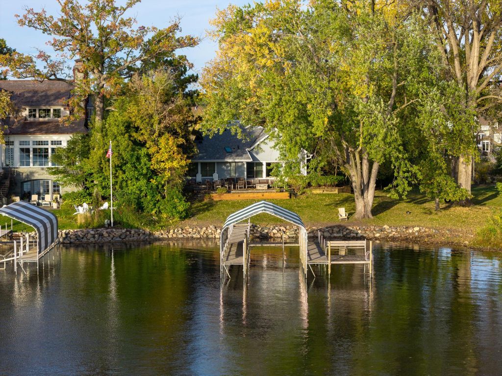 2626 Crosby Road, Minnetonka, MN 55391 — exterior