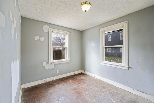 401 Catherine Street, Columbus, OH 43223