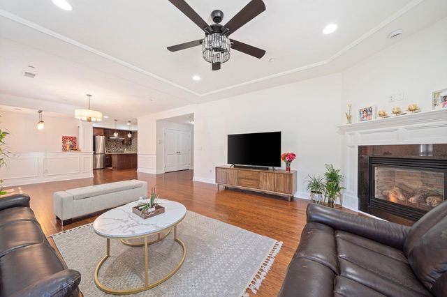 314 Eagles Nest Way 314, Franklin, MA 02038