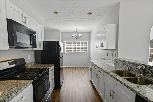 9217 Altridge Drive, Locust Grove, GA 30248