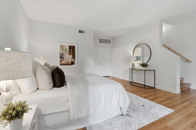 88 Bush Street 2123, San Jose, CA 95126
