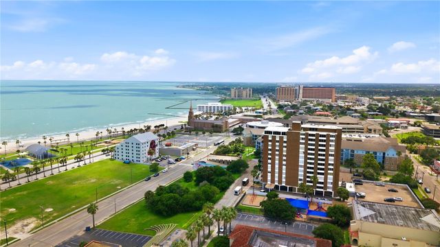 715 S Upper Broadway St 1402-1403, Corpus Christi, TX 78401
