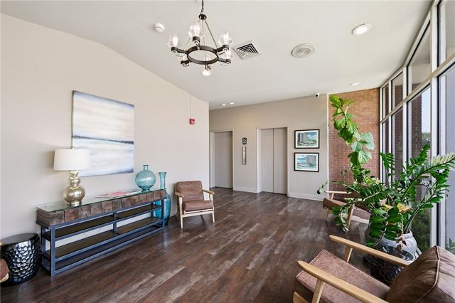 715 S Upper Broadway St 1402-1403, Corpus Christi, TX 78401