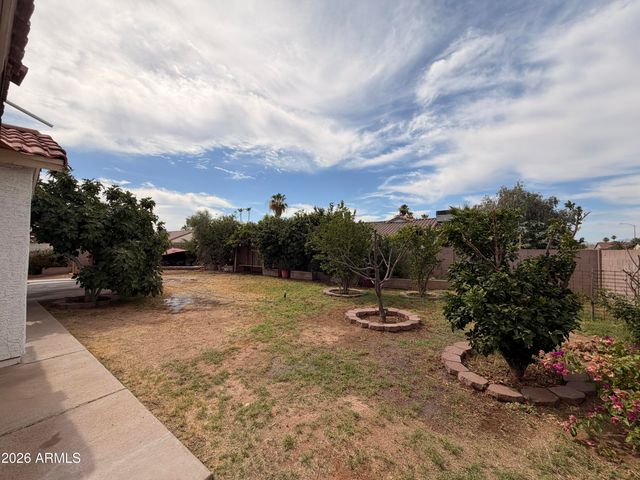 6413 W ONYX Avenue, Glendale, AZ 85302