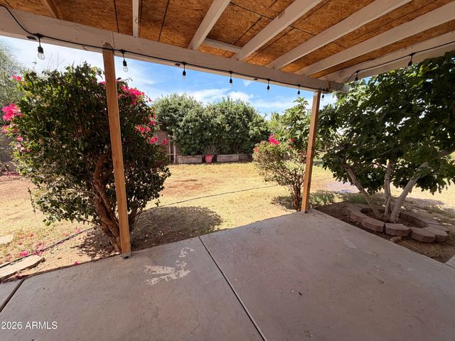 6413 W ONYX Avenue, Glendale, AZ 85302