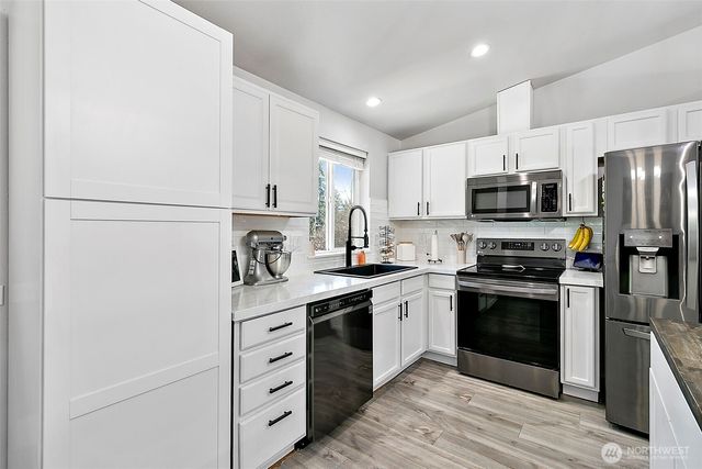 13009 Prairie Circle E, Bonney Lake, WA 98391