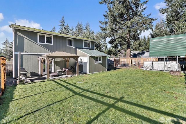 13009 Prairie Circle E, Bonney Lake, WA 98391