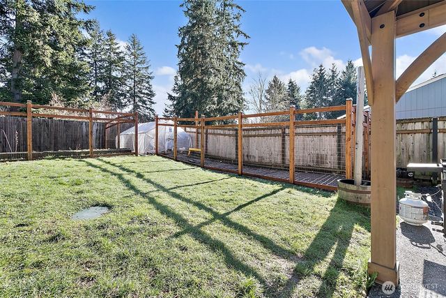 13009 Prairie Circle E, Bonney Lake, WA 98391