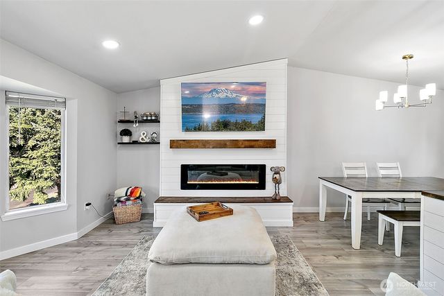 13009 Prairie Circle E, Bonney Lake, WA 98391