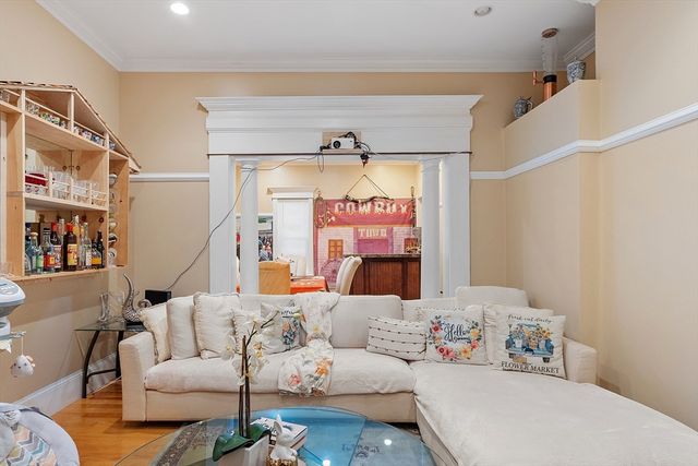 7 Washington, Somerville, MA 02143