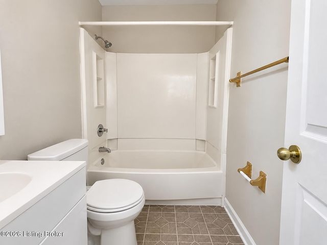 1152 S 17th St 2, Louisville, KY 40210