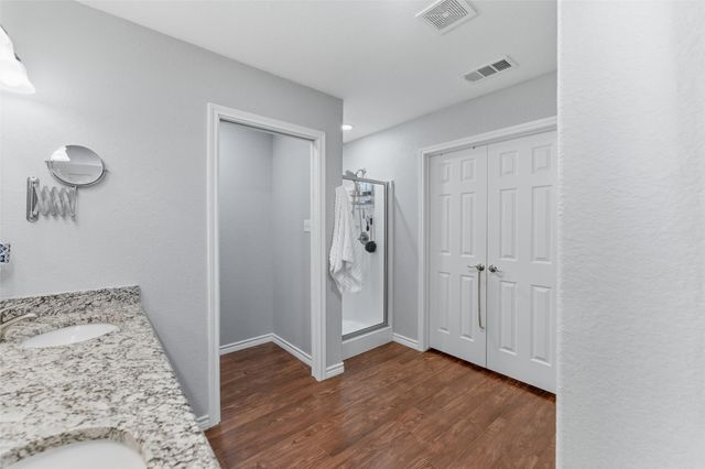 1006 High Point Drive, Mineral Wells, TX 76067