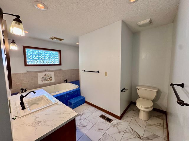 2507 Woodland Bluff Drive, Heber Springs, AR 72543