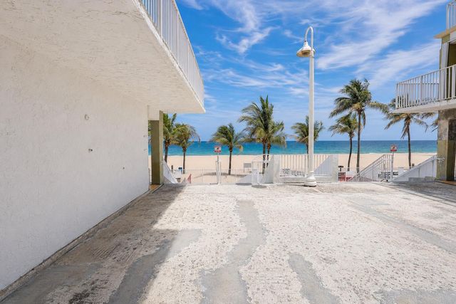 101 Briny Avenue 401, Pompano Beach, FL 33062
