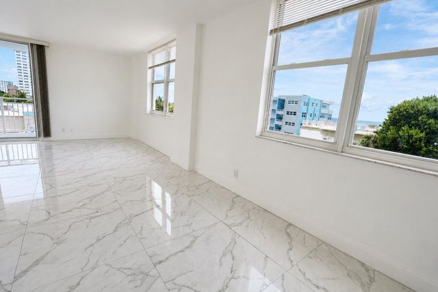 101 Briny Avenue 401, Pompano Beach, FL 33062
