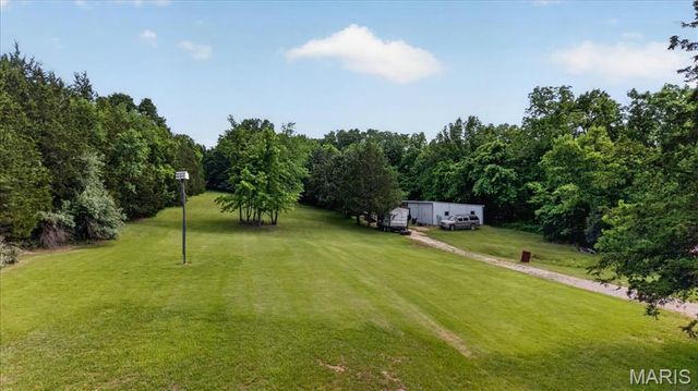 3442 McMullin School Road, De Soto, MO 63020