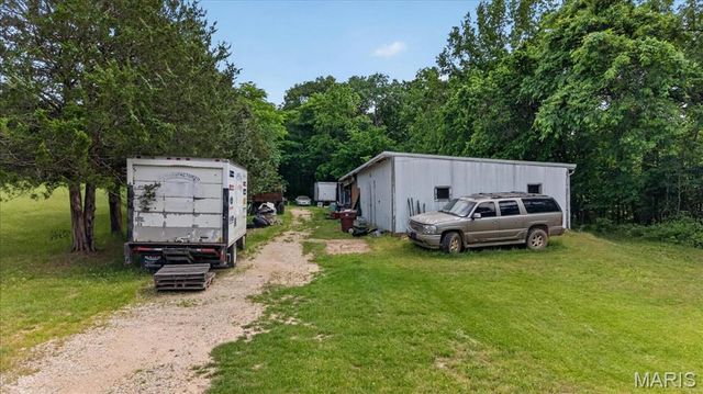 3442 McMullin School Road, De Soto, MO 63020