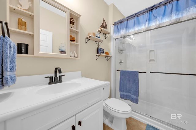 25341 Windward Lakes Avenue, Orange Beach, AL 36561