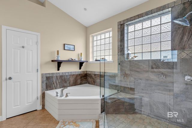 25341 Windward Lakes Avenue, Orange Beach, AL 36561