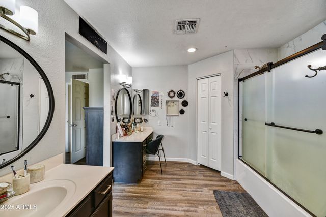 18601 N 45TH Drive, Glendale, AZ 85308