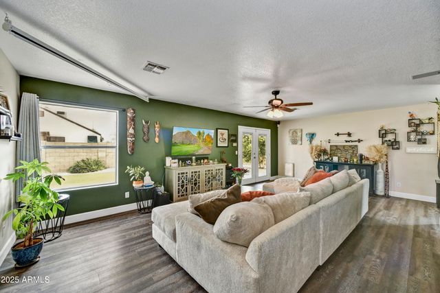 18601 N 45TH Drive, Glendale, AZ 85308