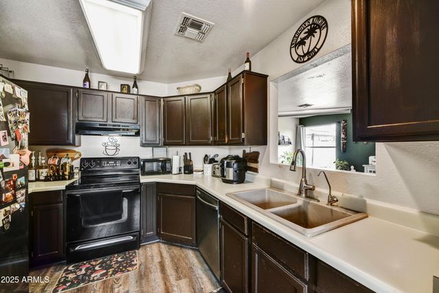 18601 N 45TH Drive, Glendale, AZ 85308