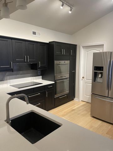 2460 Fountain Place, 3E 3E, Fort Mitchell, KY 41017