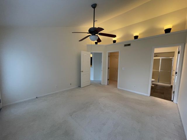 2460 Fountain Place, 3E 3E, Fort Mitchell, KY 41017