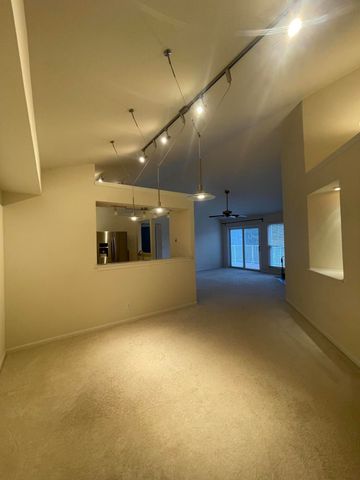 2460 Fountain Place, 3E 3E, Fort Mitchell, KY 41017