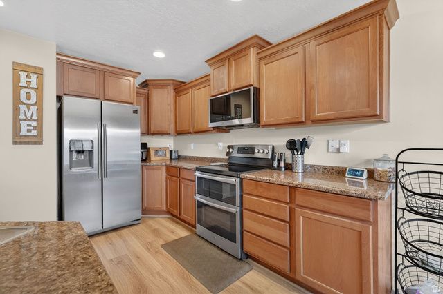 4035 E OAKLAND HILLS DR, Eagle Mountain, UT 84005