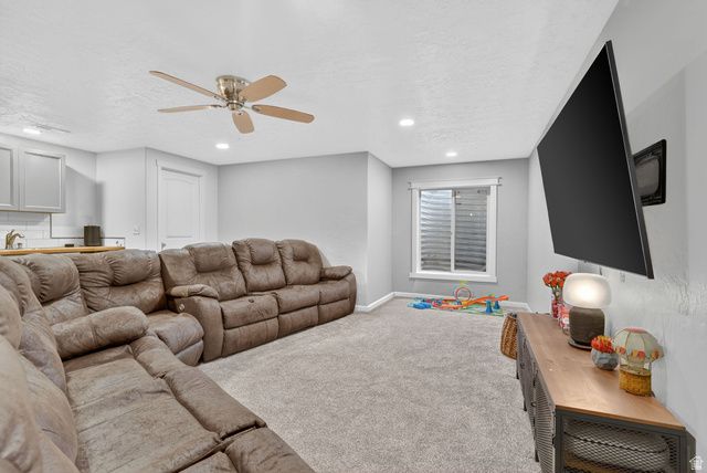 4035 E OAKLAND HILLS DR, Eagle Mountain, UT 84005