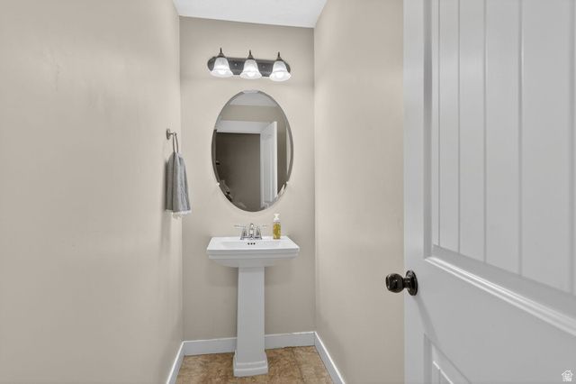 4035 E OAKLAND HILLS DR, Eagle Mountain, UT 84005