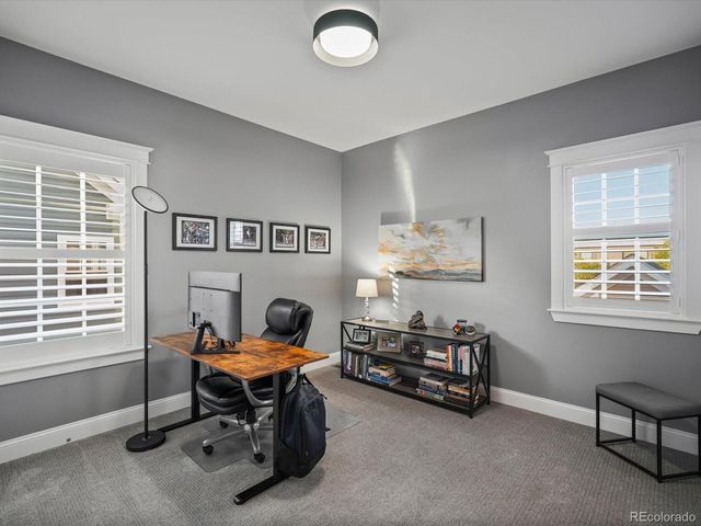 8151 E 33rd Avenue, Denver, CO 80238